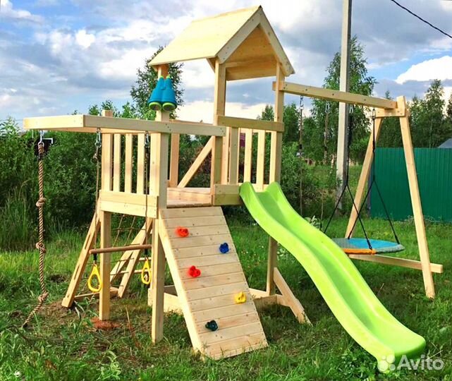 Детский игровой комплекс с горкой