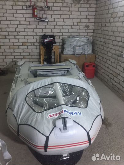 Лодка Nissamaran 320 + мотор 9.8