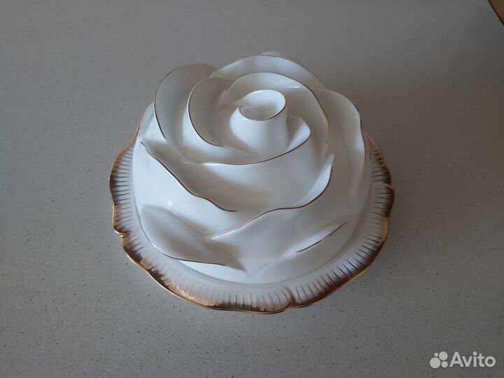 Блюдо для блинов с крышкой lefard