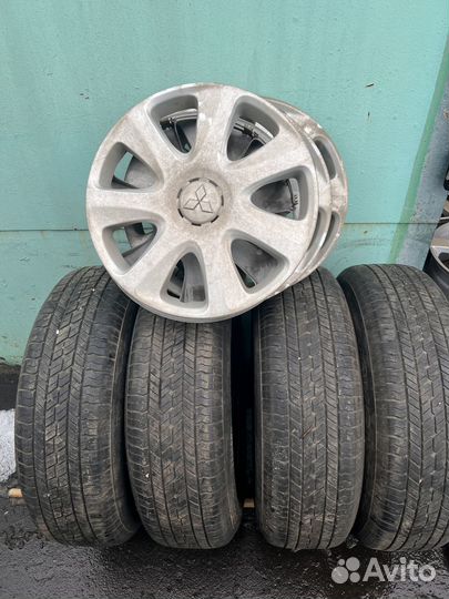 Yokohama Geolandar G033T 215/70 R16