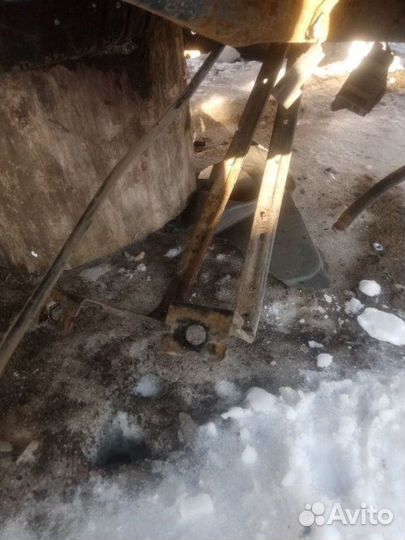 Лента крепления бензобака Ford Focus 2012