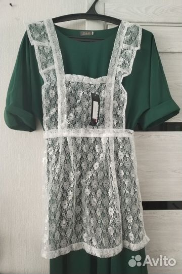 Белый школьный фартук