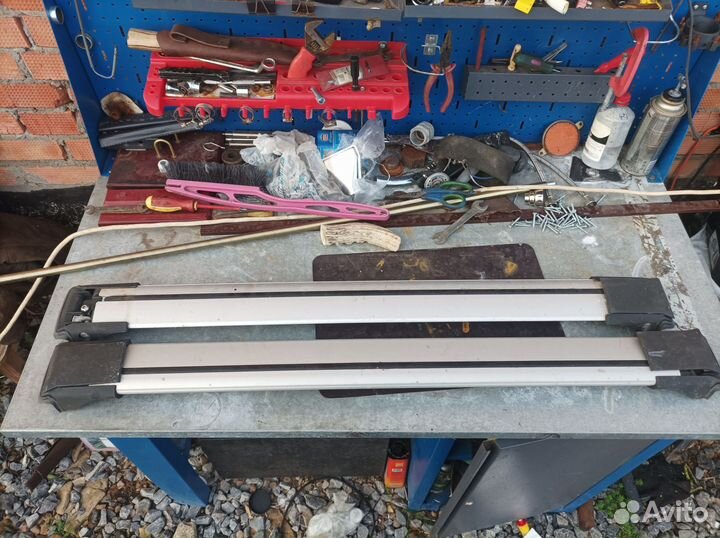 Продается аэродинамический багажник на рейлинги