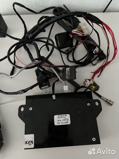 Спутниковая сигнализация Аркан и две метки Пандора