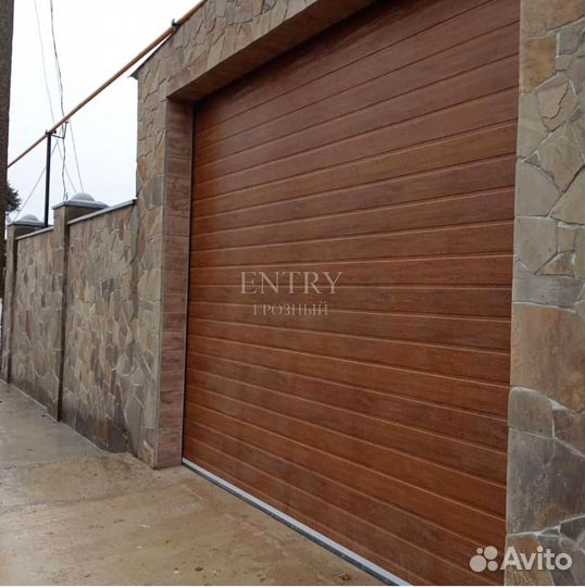 Ворота гаражные секционные