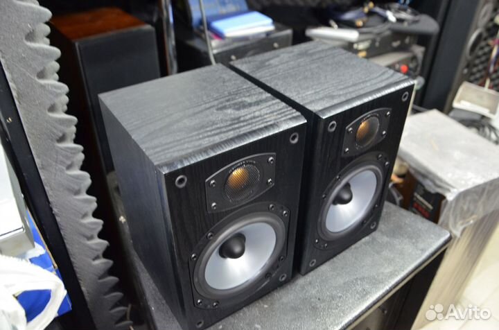 Колонки полочные Monitor Audio Monitor 1