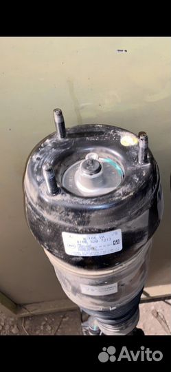 Передняя пневмостойка Mercedes W166 ML / X166 GL