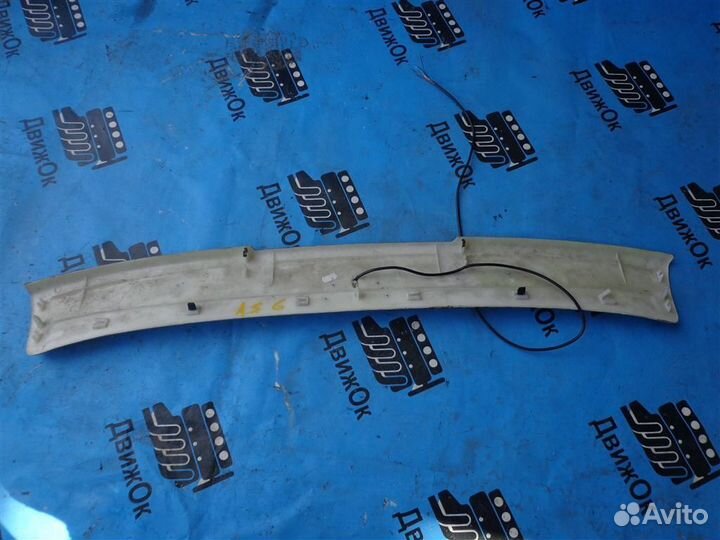 Накладка (кузов внутри) VW Passat B6