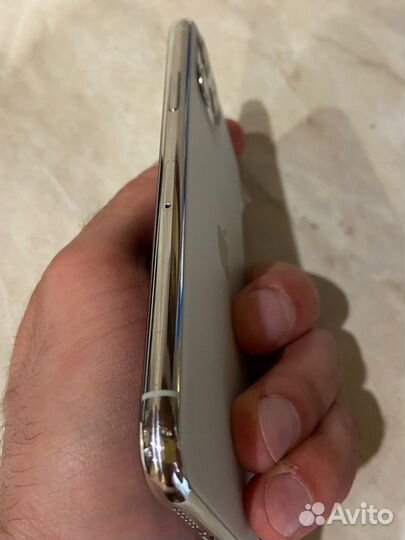 iPhone 11 Pro, 64 ГБ