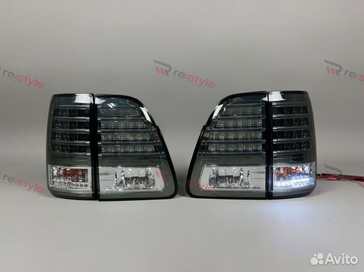 Стопы Toyota Land Cruiser 100 Стиль LX Vland R2269