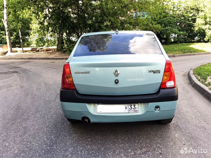 Бампер задний Логан 2005г цвет F98 vert opaline