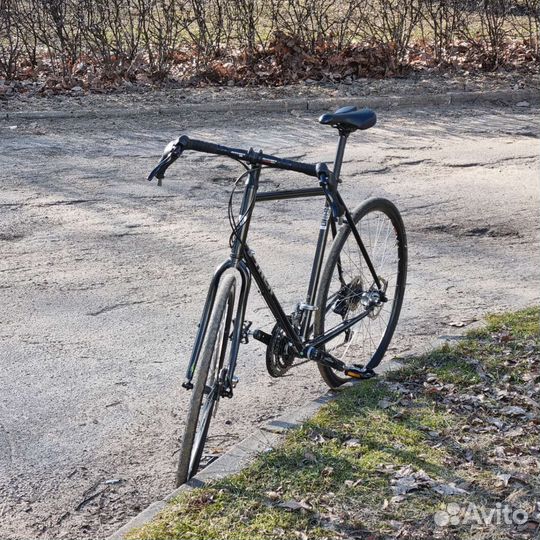 Черный Trek 520 классический туринг