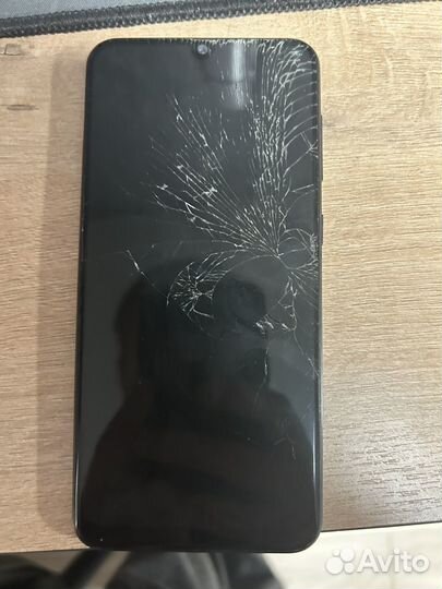 Samsung Galaxy A50, 6/128 ГБ