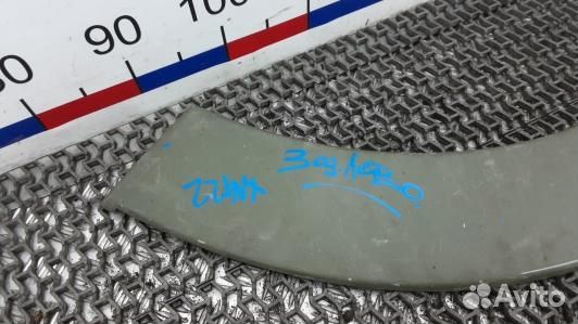 Молдинг крыла заднего левого mitsubishi pajero 4