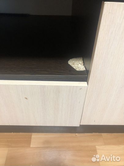 Тумба под телевизор на дачу