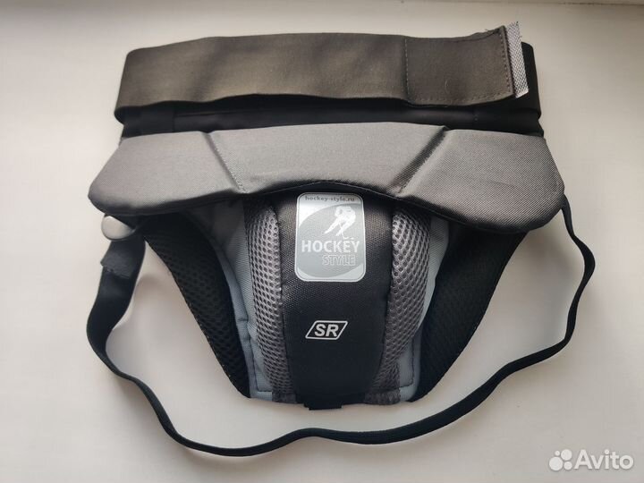 Защита паха вратаря (раковина)