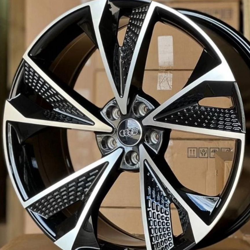 Литые диски Audi 9.5×R22 5×112