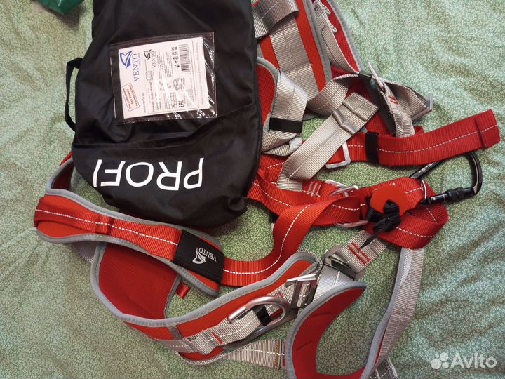 Страховочная привязь Vento, Petzl, Singing rock