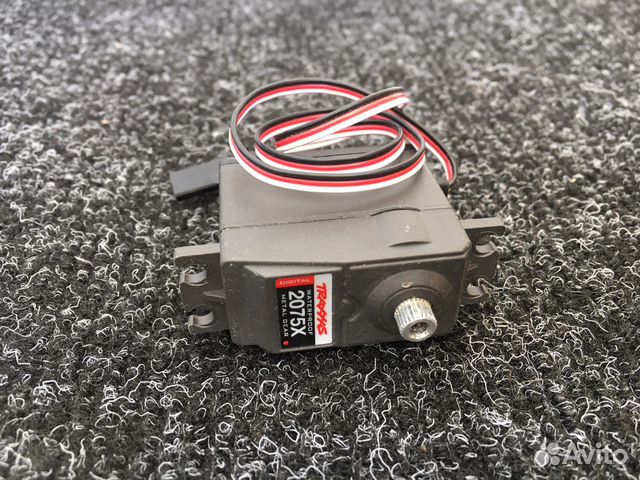 Сервопривод Traxxas 2075x