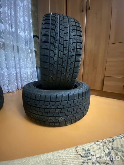 Bridgestone Blizzak Revo1 225/50 R16 92Q