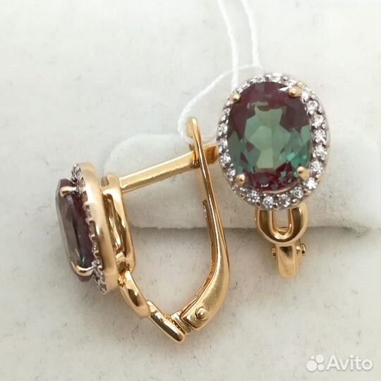 Серьги / 3,76г / золото 585 / александрит