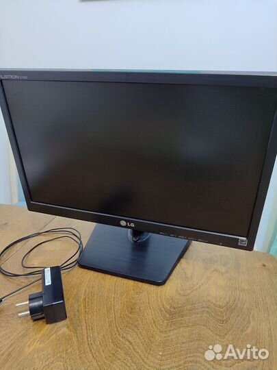 Монитор LG 19