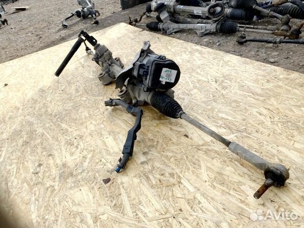 Рулевая рейка toyota RAV4 XA50