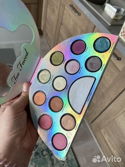 Тени для глаз Too Faced- life is a festival