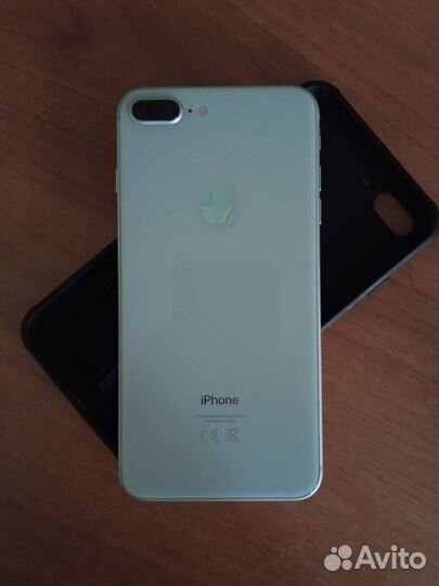 iPhone 8 Plus, 64 ГБ