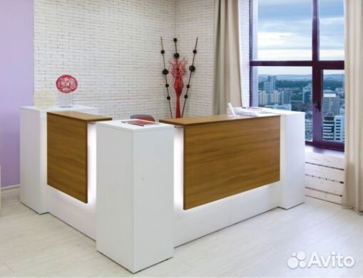 Стойка ресепшн