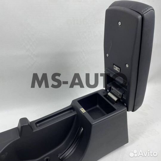 Тоннель нива с Подлокотником и USB зарядкой