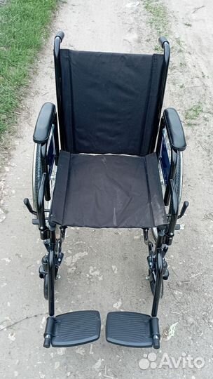 Инвалидная коляска