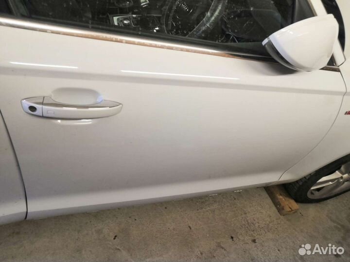 Audi A6 C7 Дверь передняя правая 4G0831052 LS9R