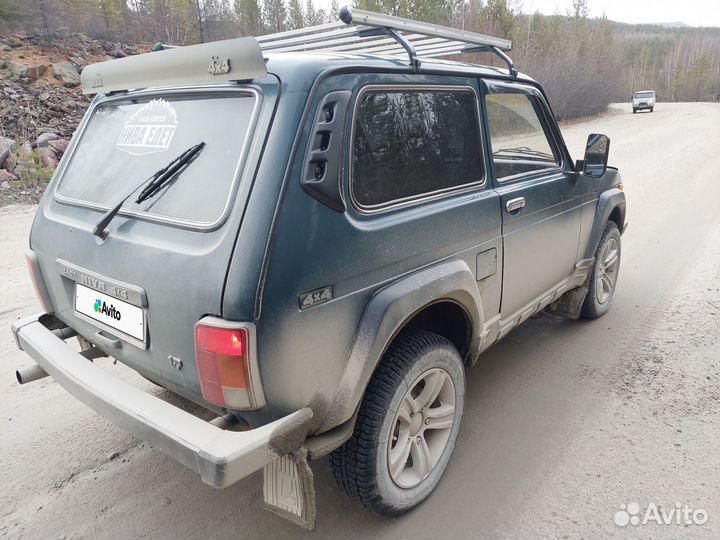 LADA 4x4 (Нива) 1.7 МТ, 2002, 96 500 км