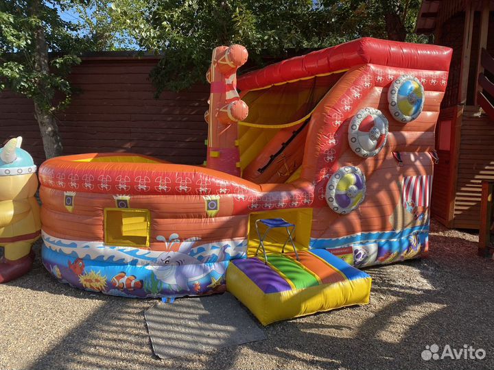Детский надувной батут бу