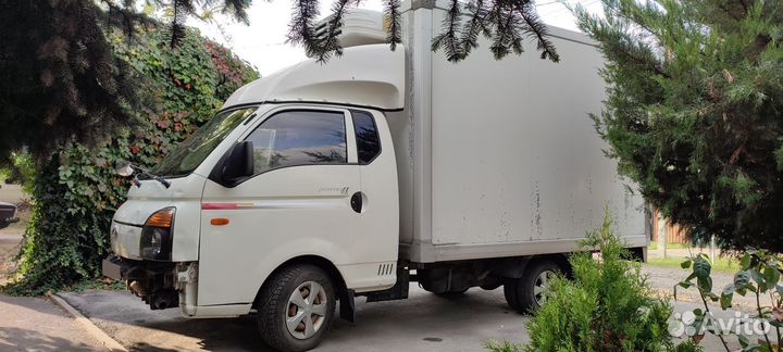 Hyundai Porter 2.5 МТ, 2012, битый, 448 000 км