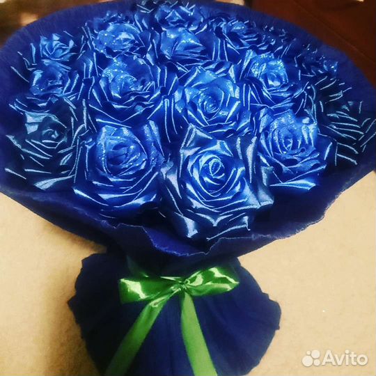 Букеты из атласных роз