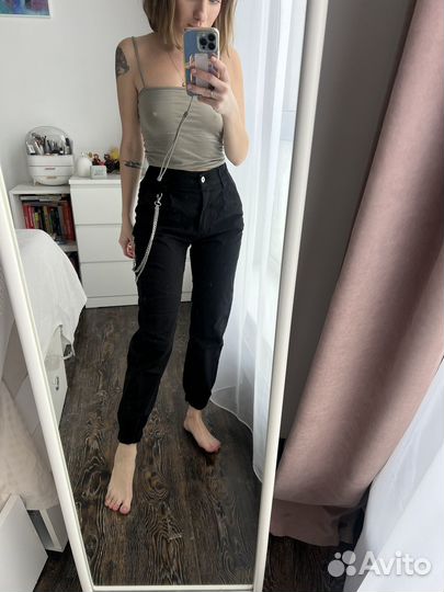 Джинсы bershka