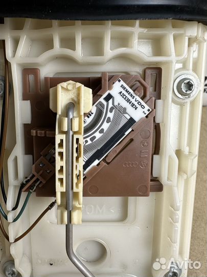 Топливный насос (Бензонасос) Audi A3 8P 2006