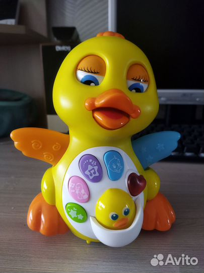 Музыкальная утка Baby Go