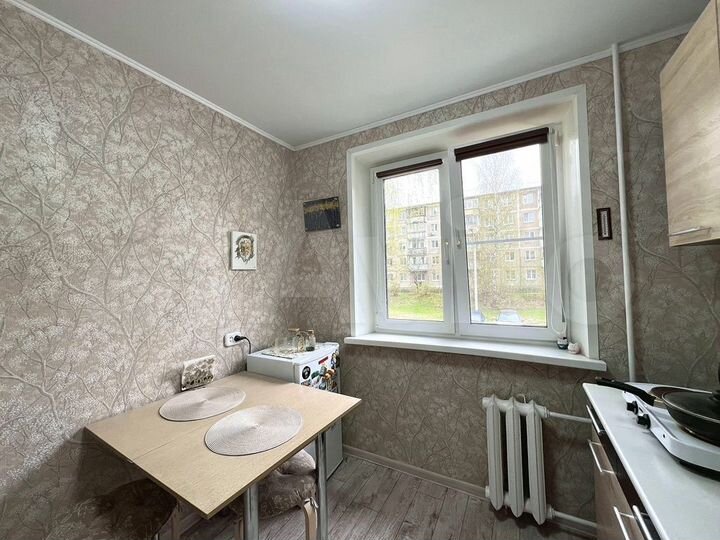 2-к. квартира, 46 м², 2/5 эт.