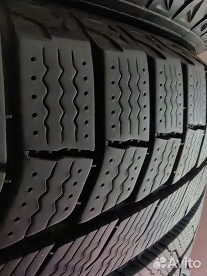 Michelin Latitude X-Ice 255/55 R18