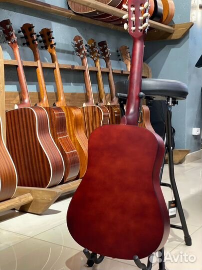 Классическая гитара Belucci