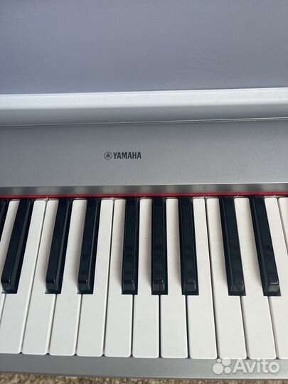 Цифровое пианино Yamaha