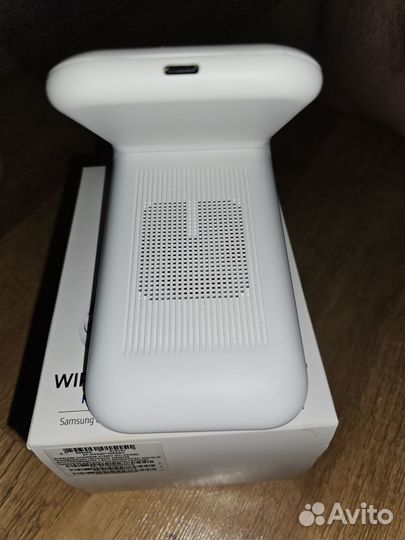 Беспроводная зарядка Samsung