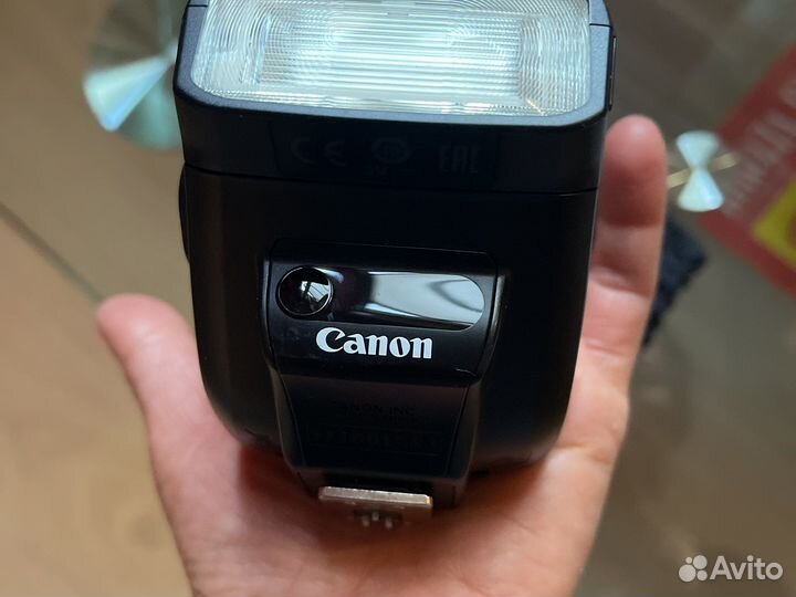 Canon 270EX II новая