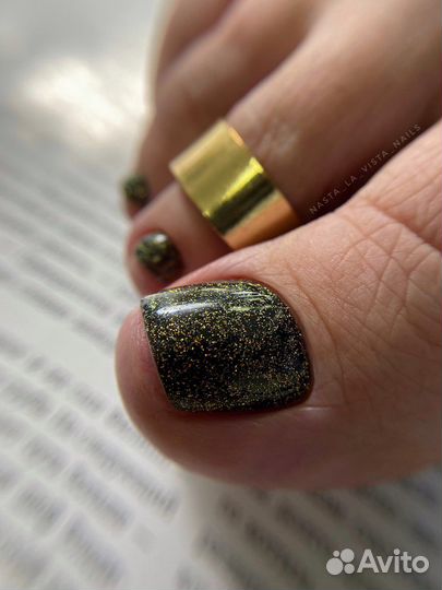 Мастер маникюра и педикюра