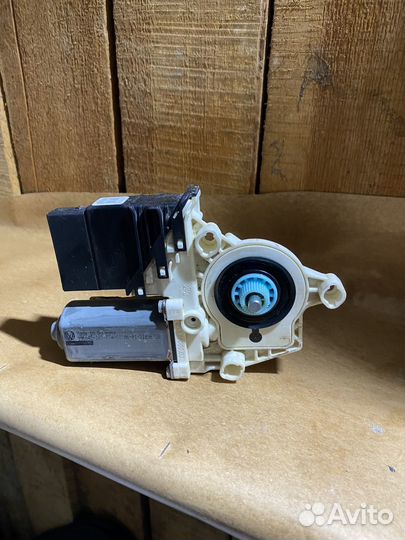 Мотор стеклоподъемника vw touran