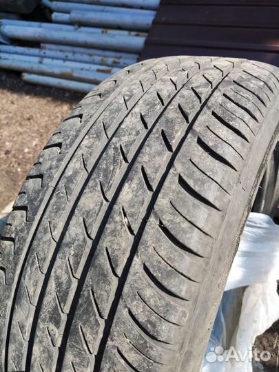 Triangle Sport ATP TR918 215/60 R16 99