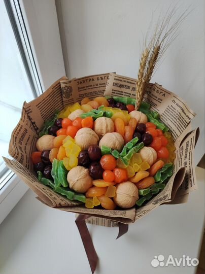 Съедобные букеты из сухофруктов